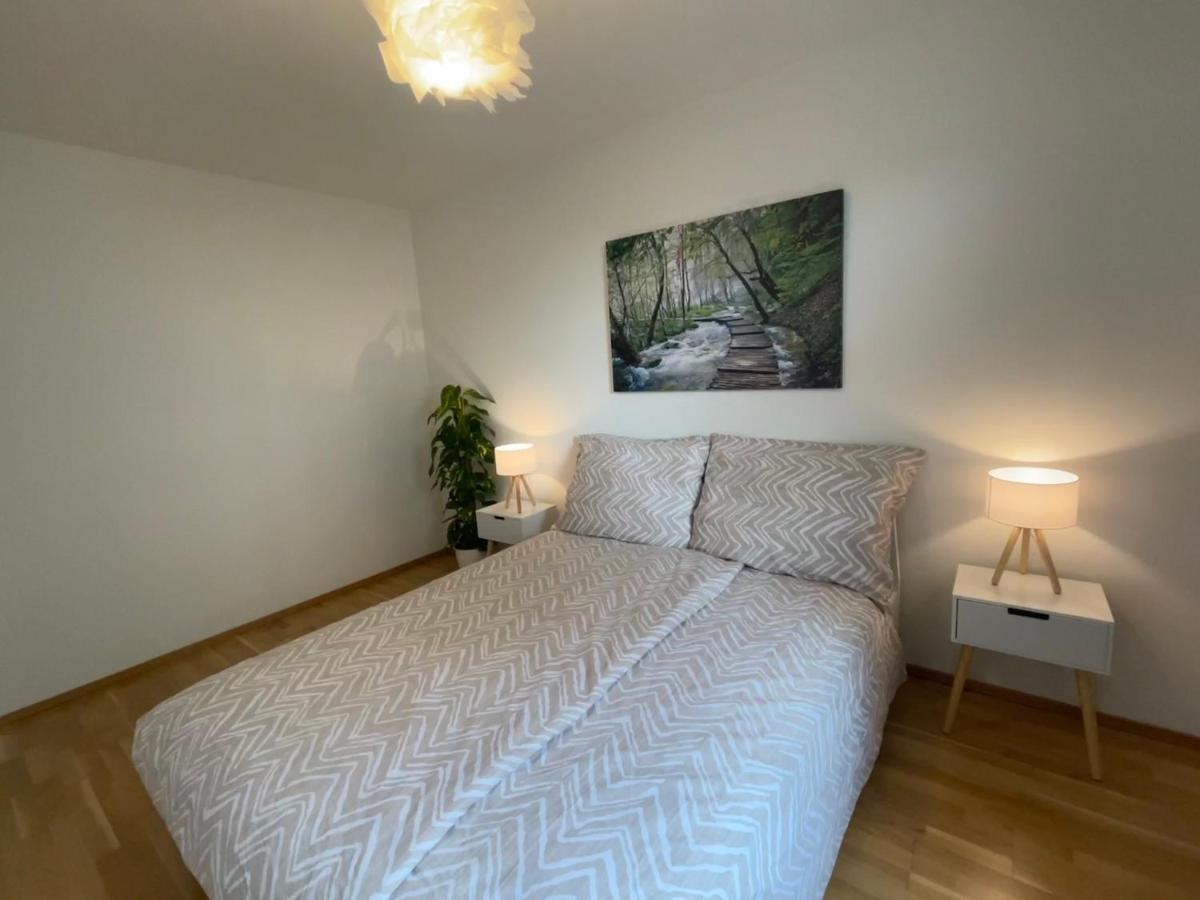 55 M2 Stylish Apartment With Balcony & Parking Vienna Esterno foto